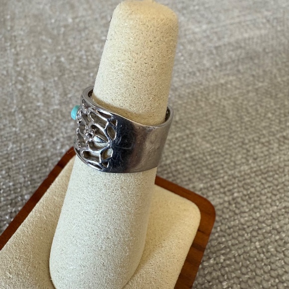 Sterling Silver Turquoise and Lapis RIng - Picture 7 of 7